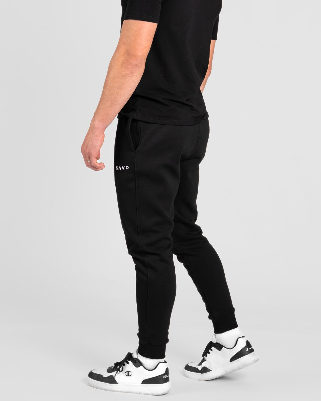 SAVD Essential Joggers – Cuffed Fit